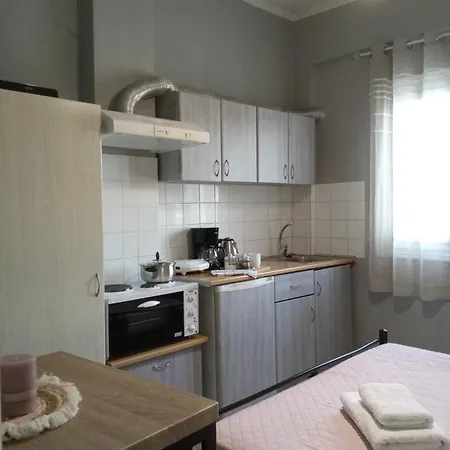 Bed and Breakfast Maistros 1